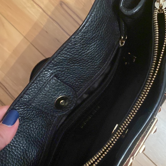 Black Michael Kors Handbag - Picture 4 of 6